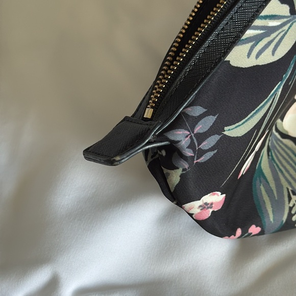 Kate Spade Wilson Road Botanical Cosmetic Bag - Picture 5 of 7